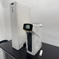 Sartorius Arium Mini water purification system image 1